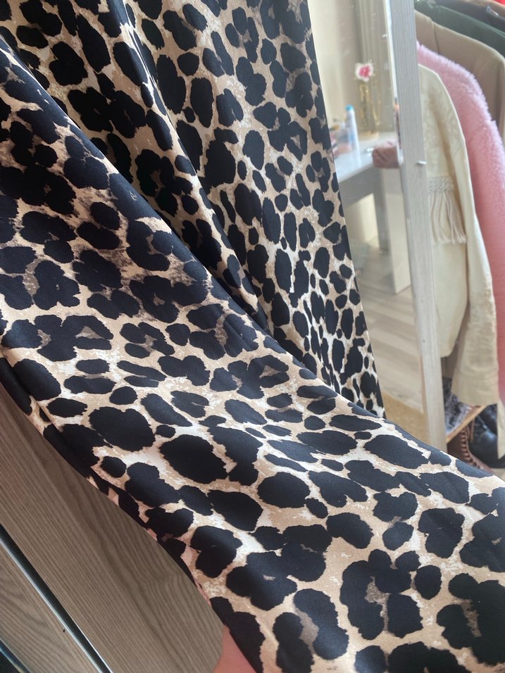 Leopar Desenli Uzun Kadın Etek - Görsel 2