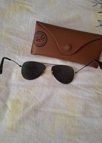 Beden Ray-Ban çocuk Gözlüğü Gri Camlı