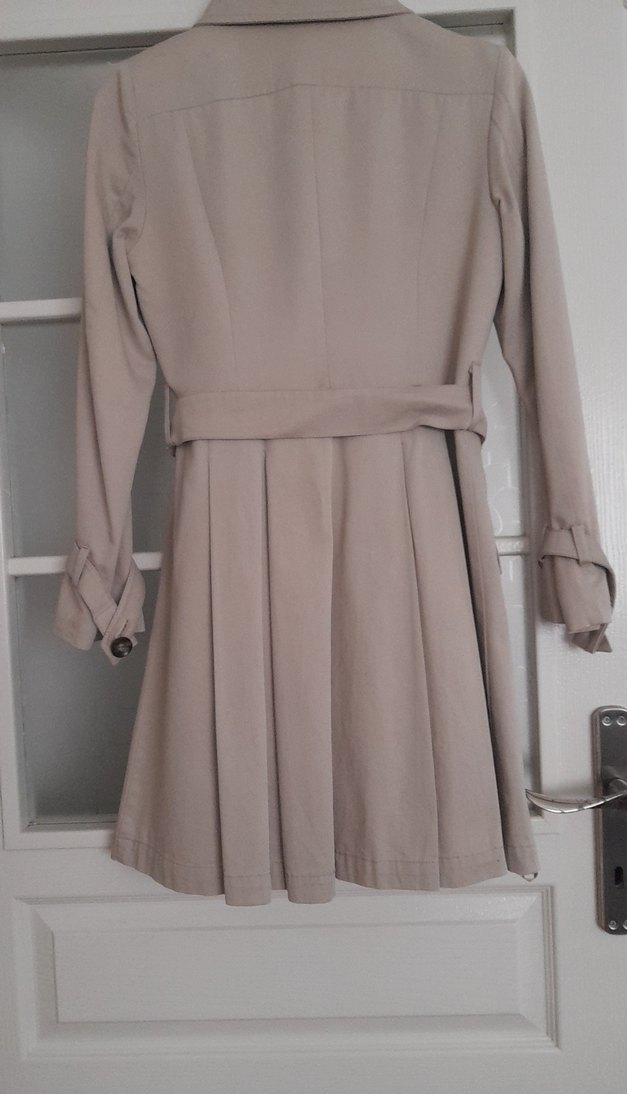 Düğmeli Bej Midi Trençkot - Görsel 3