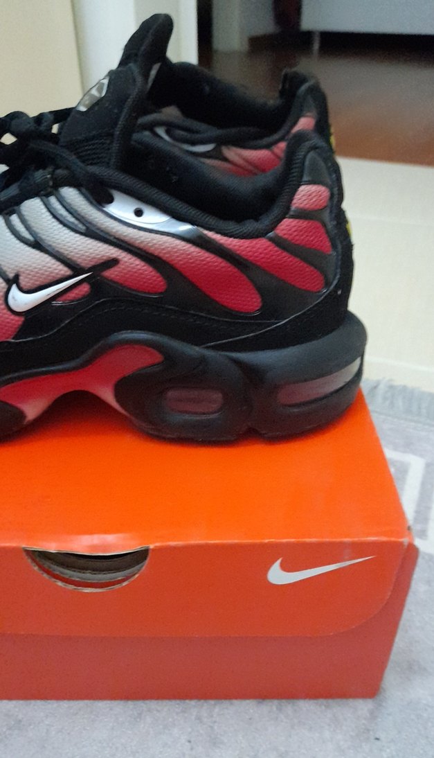 TERTEMİZ ORİJİNAL KUSURSUZ Hiçbir açılma deformasyon yok. - Görsel 3