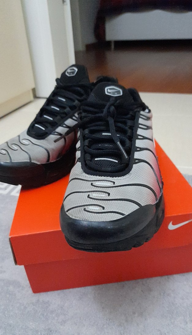 TERTEMİZ ORİJİNAL KUSURSUZ Hiçbir açılma deformasyon yok. - Görsel 2