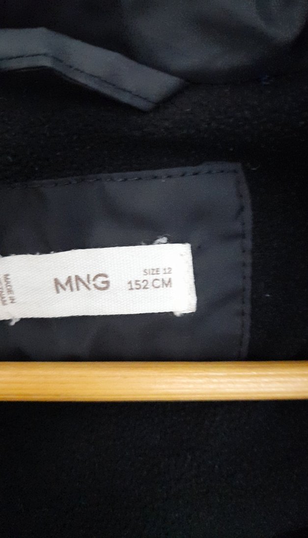 Siyah Fermuarlı Kadın Kışlık Mont - Görsel 4