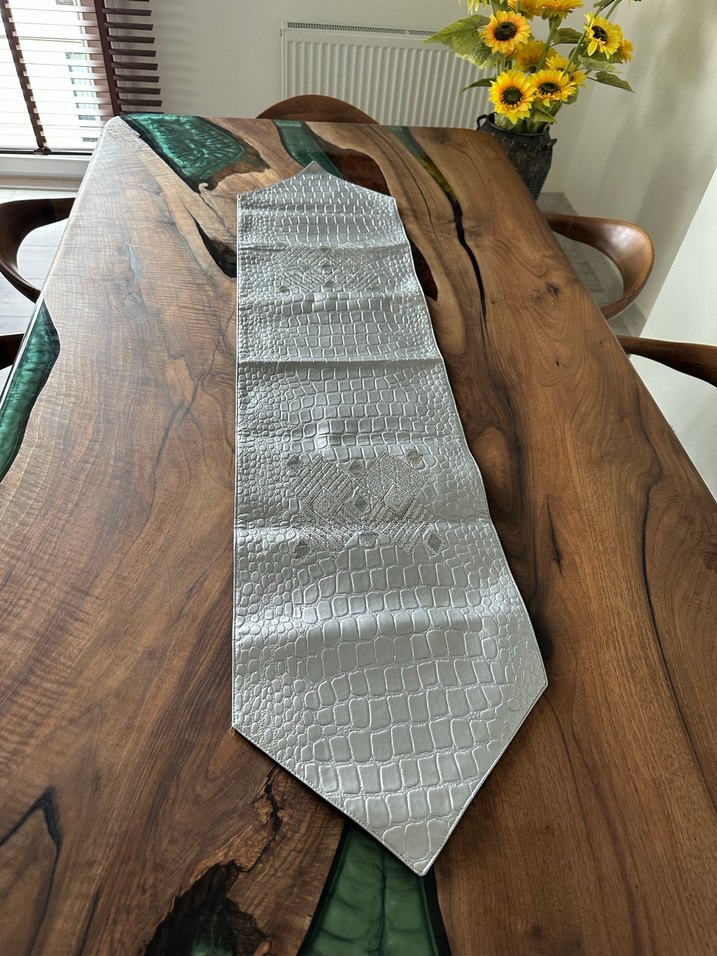 Uzun Gri Yılan Desenli - Görsel 2