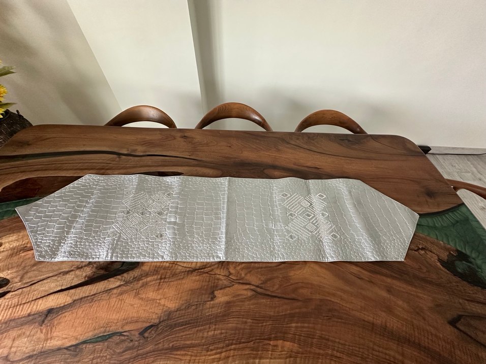 Uzun Gri Yılan Desenli - Görsel 3