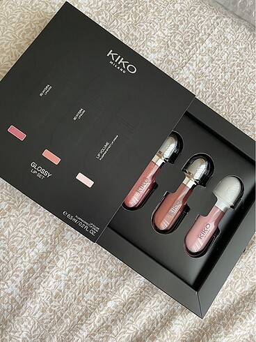 Beden çeşitli Renk Kiko 3?lü Lip gloss Set 17-20-01