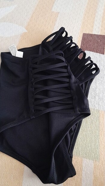 34 Beden siyah Renk Bayan bikini altı