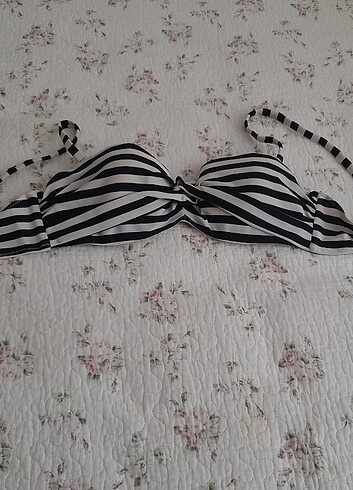 Bayan bikini üst