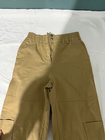 Bershka Paçaları lastikli pantolon