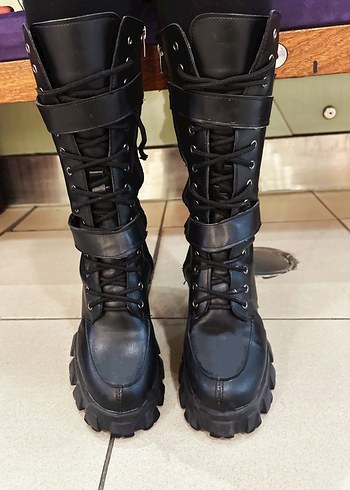 Diğer Siyah Deri Goth Postal çizme