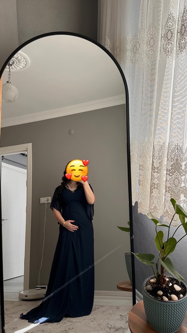 Siyah V Yaka Midi Drapeli Elbise - Görsel 2