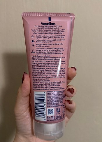 Vaseline Gluta-Hya Canlandırıcı Vücut Losyonu - Görsel 3