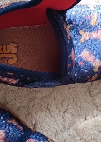 Erkek Çocuk Renkli Bağcıksız Sıcak Ev Ayakkabısı - Görsel 2