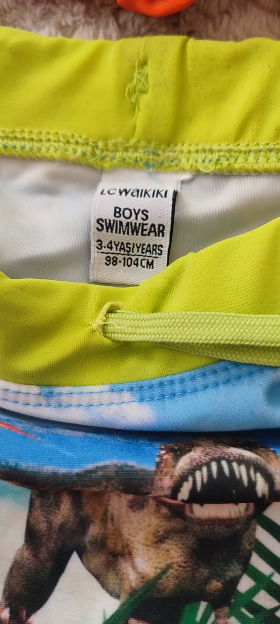 LC Waikiki çocuk mayo - Görsel 3