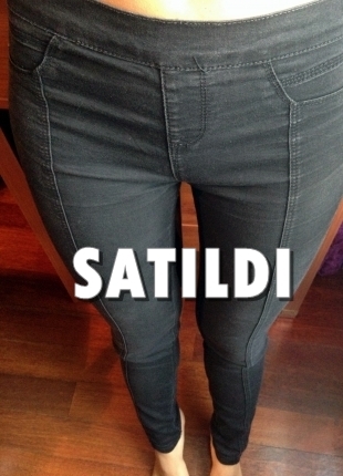 STRADIVARIUS siyah likralı pantolon