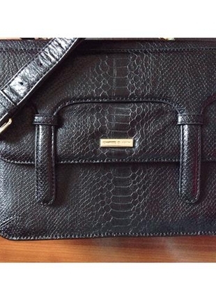 DKNY Postaci siyah canta