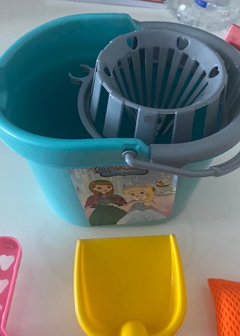 Renkli Plaj ve Bahçe Oyuncak Seti - Görsel 5