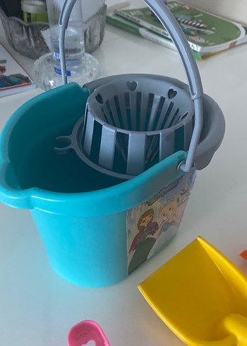 Renkli Plaj ve Bahçe Oyuncak Seti - Görsel 6