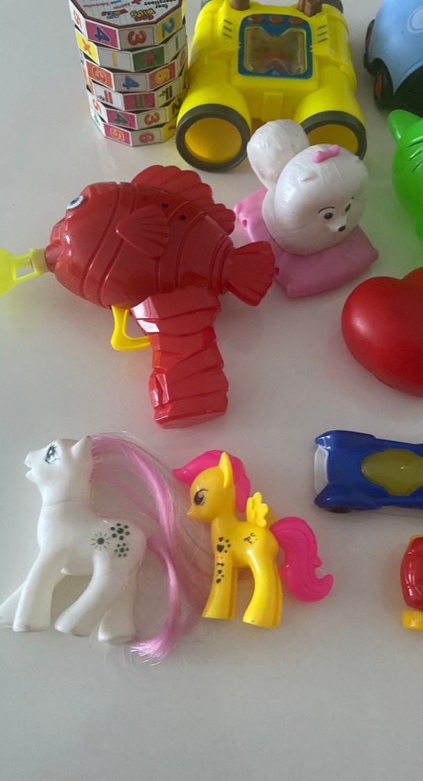 Çeşitli Renkli Oyuncak Seti - Görsel 2