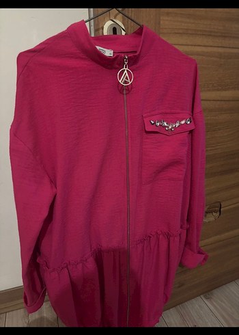 Pembe Nakışlı Uzun Kadın Ceket