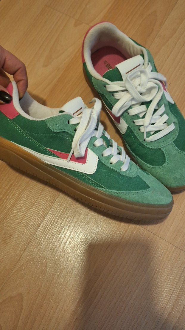 Bershka retro yeşil sneaker - Görsel 2