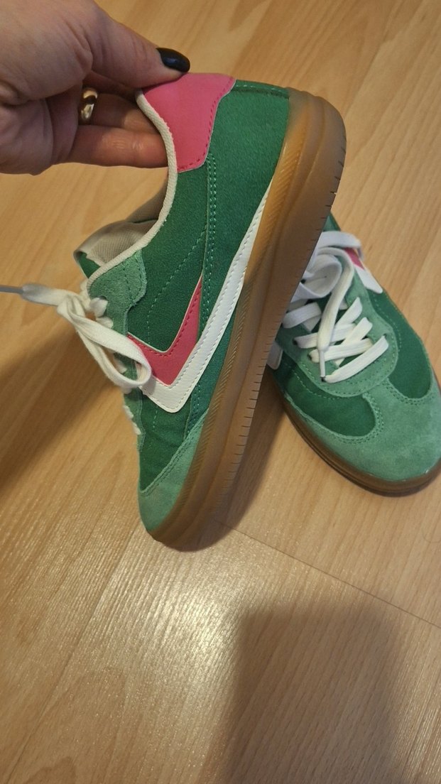 Bershka retro yeşil sneaker - Görsel 3