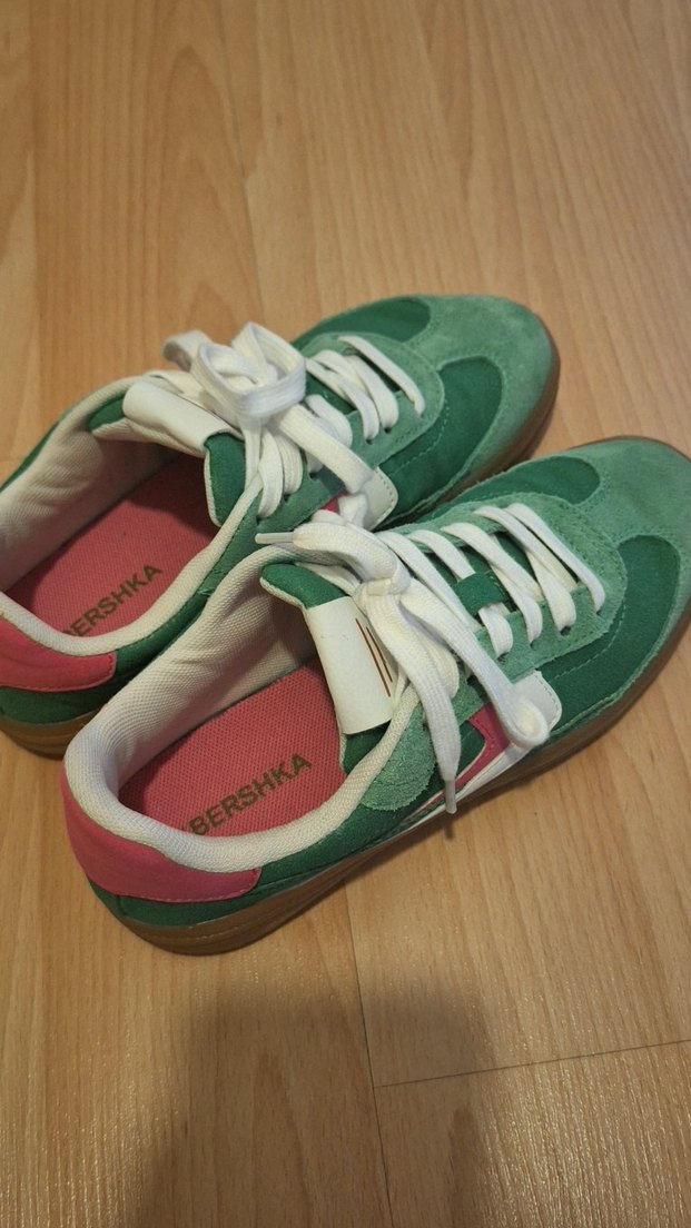 Bershka retro yeşil sneaker - Görsel 4