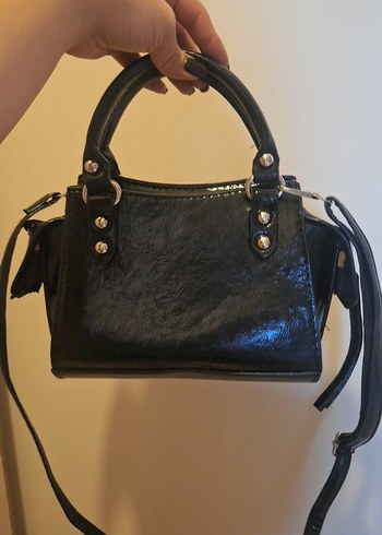 Siyah Deri Tokalı Punk Tarzı Kadın Çanta - Görsel 2