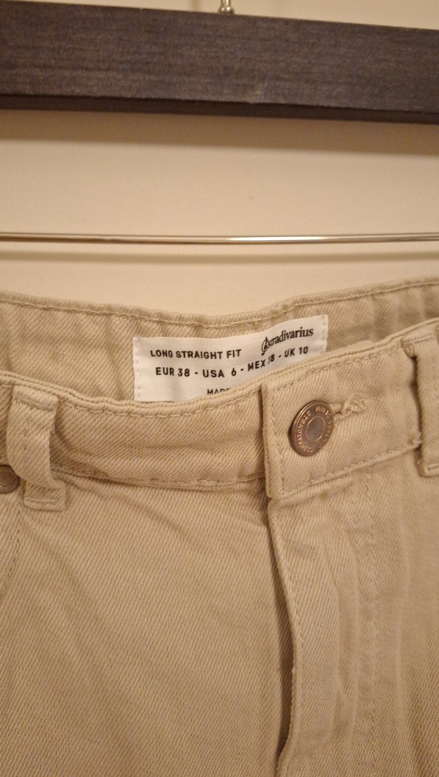 Stradivarius Bej Mini Kadın Keten Şort - Görsel 2