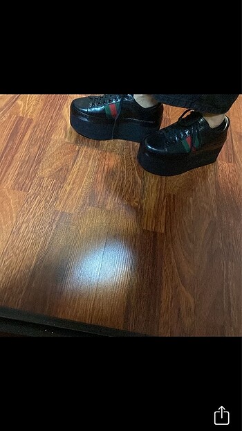 Gucci ayakkabı