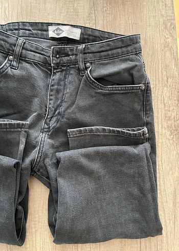 Gri Düğmeli Unisex Kot Pantolon - Görsel 4