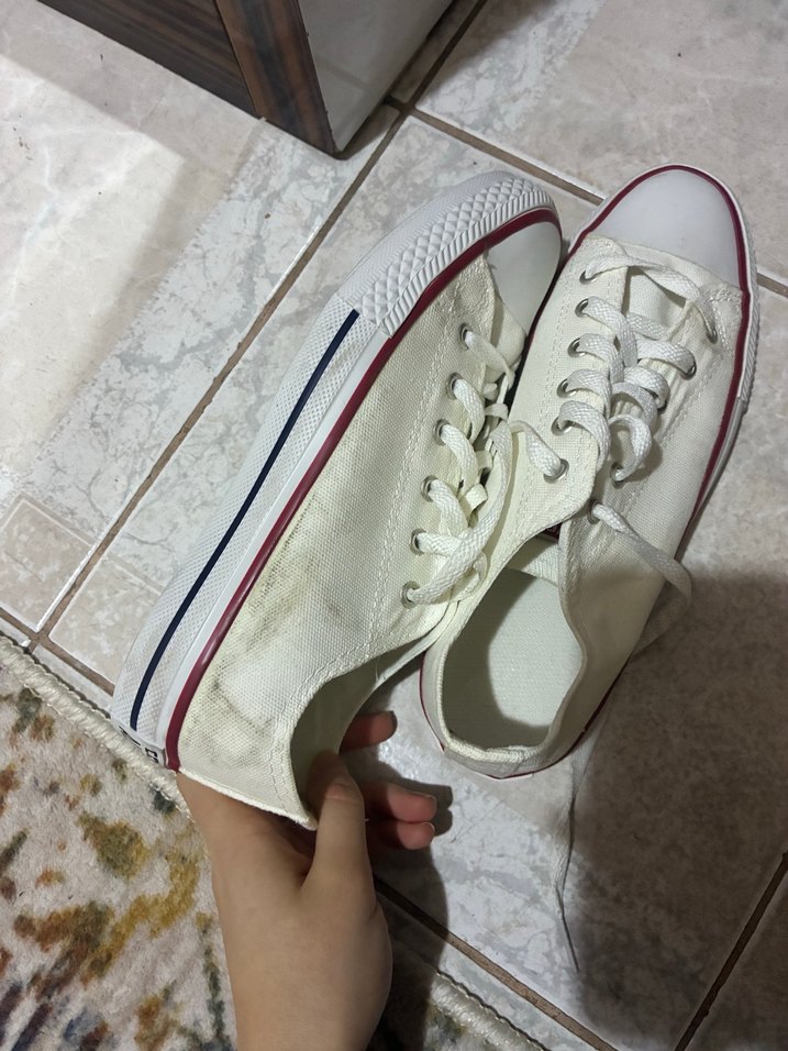 Kadın Beyaz Minimalist Spor Ayakkabı converse - Görsel 2