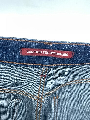 38 Beden lacivert Renk PreLoved Jean / Kot %70 İndirimli.