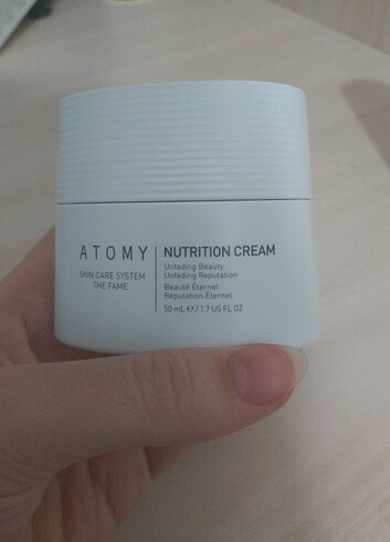 Atomy krem