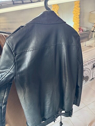 xs Beden siyah Renk Stradivarius Deri Ceket