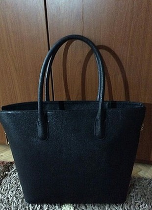 h&m siyah çanta