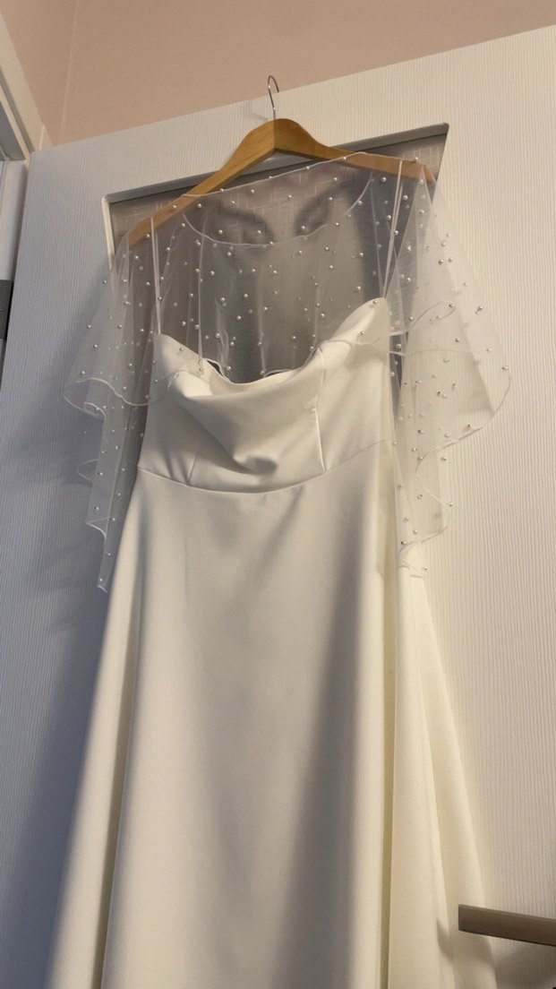 Beyaz straplez nikah elbisesi - Görsel 3