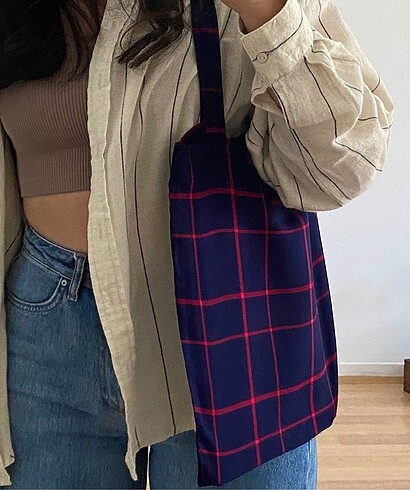 Tote bag