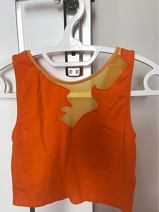 Oxxo Crop Top
