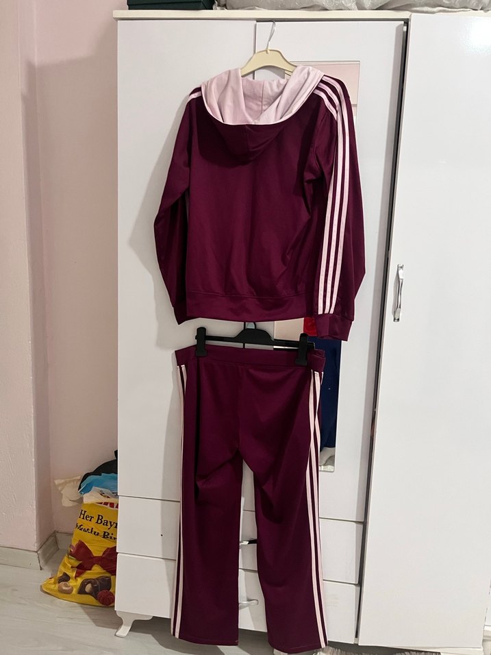 Adidas Bordo Kapüşonlu Kadın Eşofman Takımı - Görsel 5