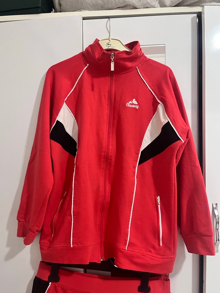 Kırmızı Fermuarlı Kadın Eşofman Takımı - Görsel 3