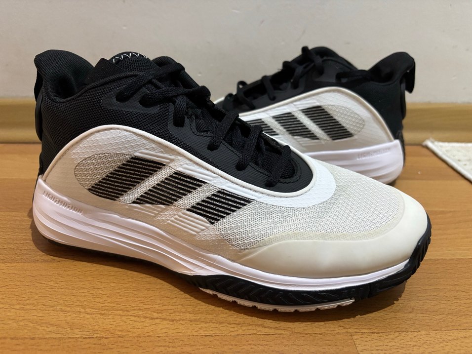 Orijinal Adidas 41 numara Unisex ayakkabı - Görsel 4