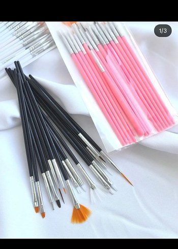 Pembe ve Siyah Tırnak Fırça Seti