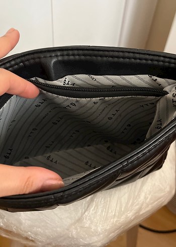 Siyah Deri Tokalı Kadın Çanta - Görsel 4