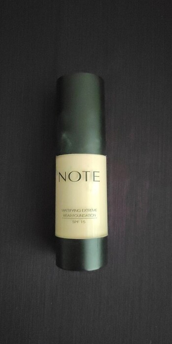 Note markalı fondöten 