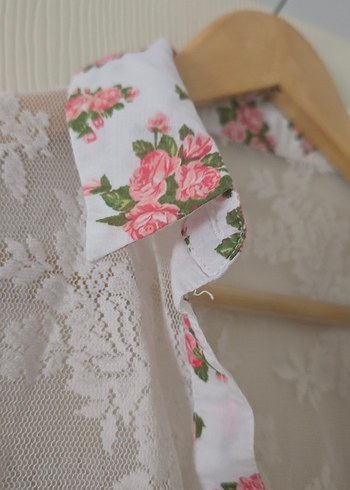 Dantel Detaylı Çiçek Desenli Pembe Kadın Gömlek - Görsel 5