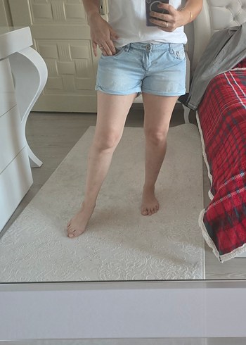 Kadın Gri Mini Denim Şort - Görsel 7