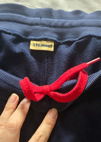 Hummel Lacivert Rahat Kesim Erkek Şort - Görsel 2