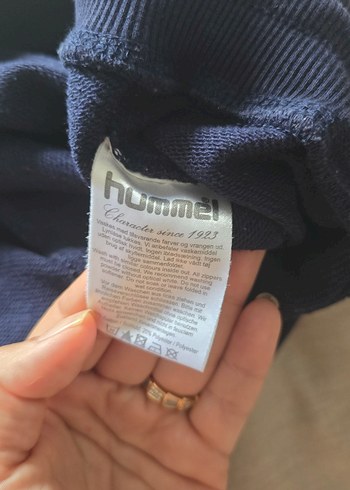 Hummel Lacivert Rahat Kesim Erkek Şort - Görsel 4