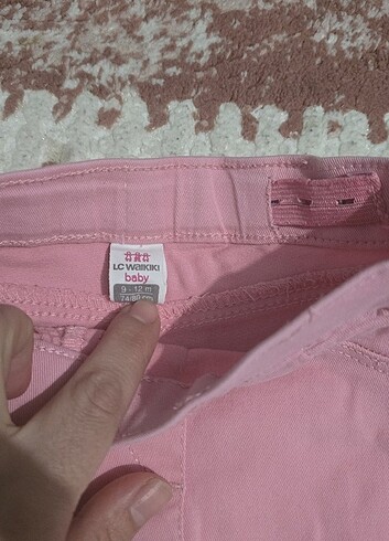 LC Waikiki Kız bebek pantolon 9-12 ay