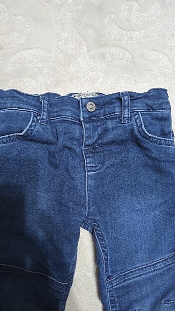 LC Waikiki Erkek çocuk kot pantolon ve gömlek